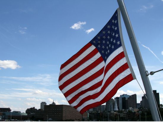 ボストン日帰り観光ツアー　ハーバード大学＆クインシーマーケット ＜1名から催行／日本語アシスタント／環境保全への寄付＞