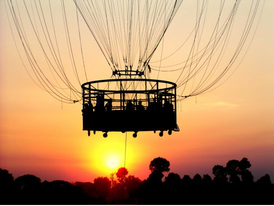 アンコールバルーン乗船体験 空から見るアンコール遺跡群  朝日鑑賞付＜早朝／日本語ガイド＞