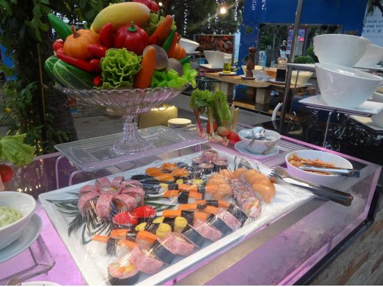 【食事券・事前予約】パタヤビーチを見ながら贅沢BBQ！A-ONE ビュッフェディナー