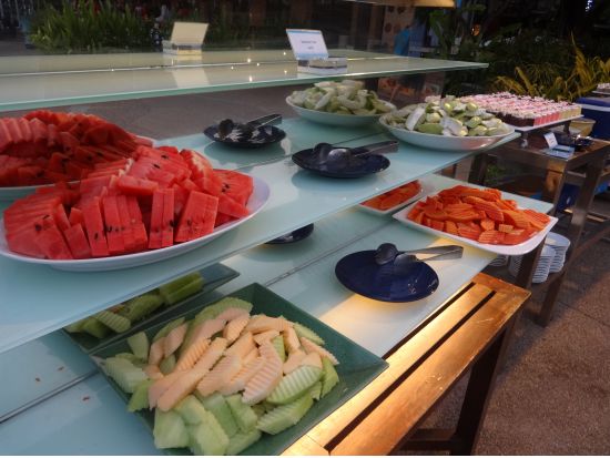 【食事券・事前予約】パタヤビーチを見ながら贅沢BBQ！A-ONE ビュッフェディナー