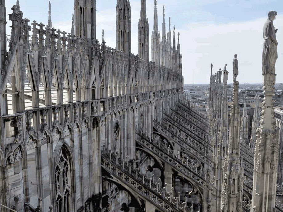 並ばず入場！ドゥオーモ内部＆地下礼拝堂＆屋上テラス見学ツアー＜英語