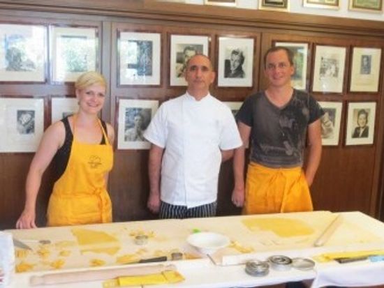 10169409_388874904599427_6976546719177742675_n-450x253