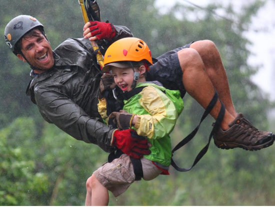 ジップライン7本ツアー　フリースタイルのジップラインでノースショアの景色を堪能＜英語ガイド＞