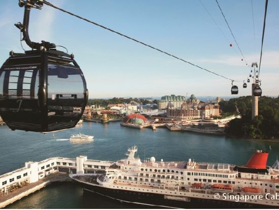 音楽と水のショー「ウィング・オブ・タイム（Wings of Time）」鑑賞 ＜夕食付き／日本語ガイド＞