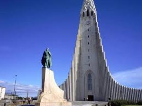 hallgrimskirkja church reykjavik top