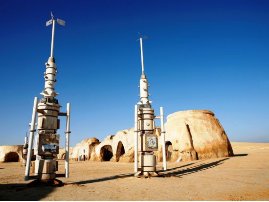 映画『スターウォーズ』の世界　チュニジア南部 ロケ地巡り3泊4日ツアー ＜貸切／食事付き／日本語または英語ガイド／チュニス発＞