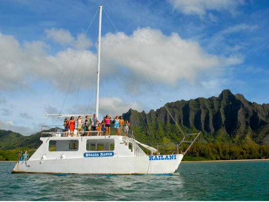 クアロア・ランチ　カネオヘ湾カタマランクルーズ・オーシャンボヤージ＆古代養魚池（フィッシュポンド）巡りツアー＜90分＞