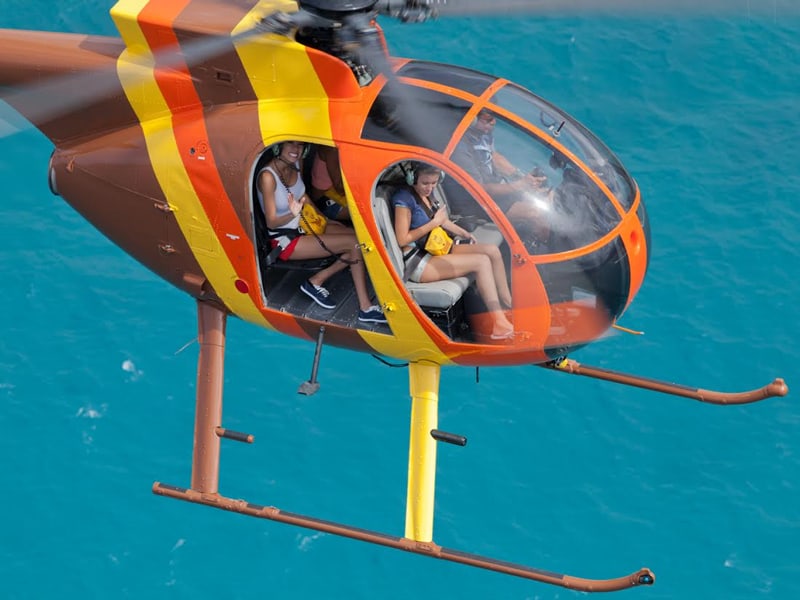 USA_Hawaii_Makani-Doors-off-Helicopter-Ride_03