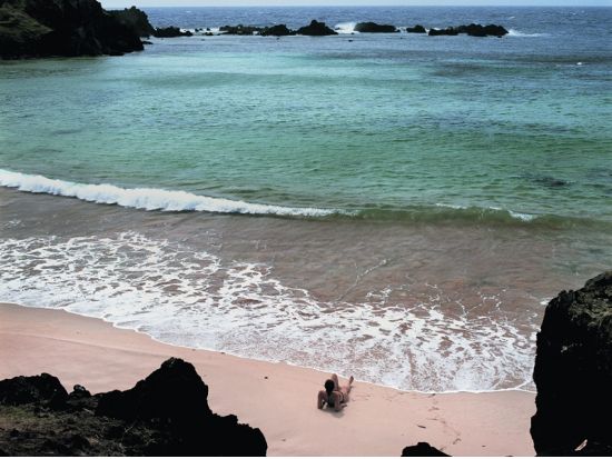 【イースター島】大人気ツアー同時申し込みプラン☆お得な価格で楽しもう！アフ・アキビ＋オロンゴ＆ラノ・カウ＋アナケナ＜混載／3日／英語ガイド／ハンガ・ロア村発＞