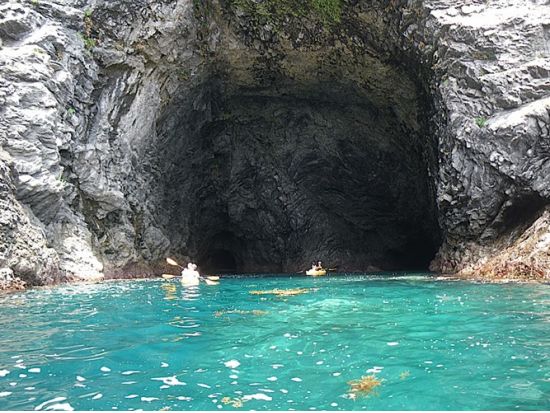 シーカヤック体験　えびす洞など南阿波の洞窟を海から探検＜6時間／美波町＞by Horizon