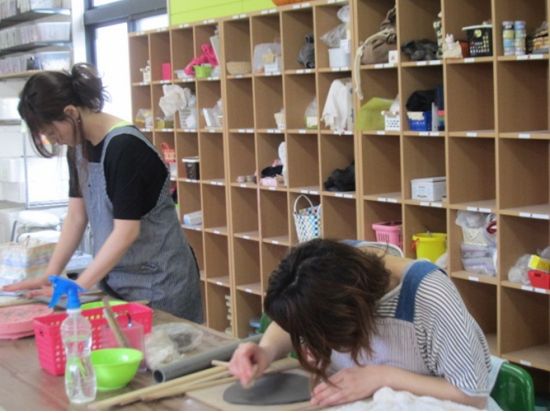 陶芸てびねり体験　自分の手で好きなものを作れる！＜丸亀市＞