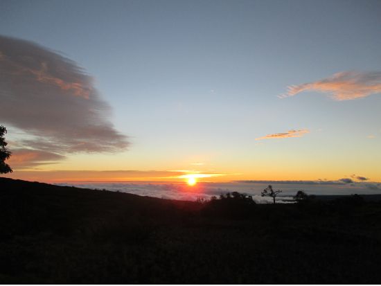マウナケア山麓　星空観測&日の出観賞ツアー　貸切プランあり＜夜明け前発／日本語ガイド＞ by ハワイ観光