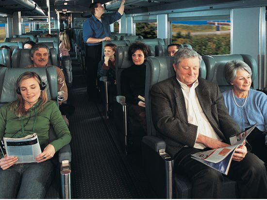 トロント ⇒ モントリオール　VIA鉄道チケット予約 ＜片道＞