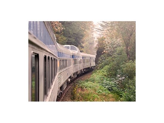 ジャスパー ⇒ バンクーバー　VIA鉄道 個室宿泊チケット予約 ＜片道＞