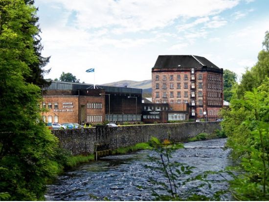 スコットランド　ウィスキー蒸留所めぐり日帰りツアー ＜試飲付／英語ドライバーガイド／エジンバラ発＞