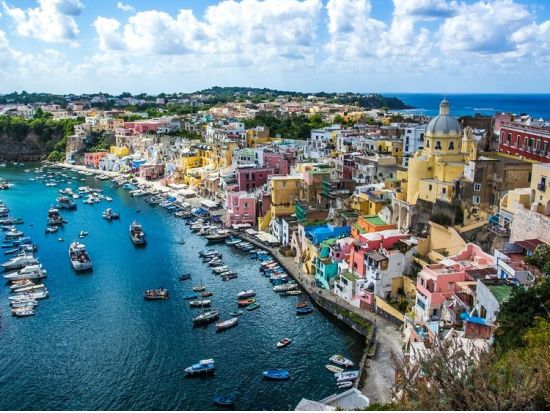 【プライベートツアー】ナポリから行く隠れた絶景スポット プロチダ島1日観光＜ガイド貸切／日本語／ナポリ発＞ by Zenzero