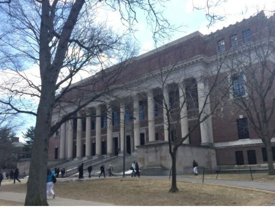 ハーバード大学キャンパス　ウォーキングツアー ＜日本語ガイド＞