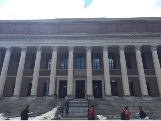 ハーバード大学キャンパス　ウォーキングツアー ＜日本語ガイド＞