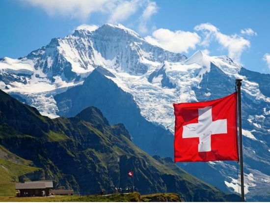 【周遊パッケージ】アルプスを満喫！インターラーケン＆ツェルマット4泊5日の旅＜朝食付／インターラーケン発ツェルマット着＞