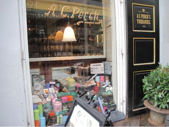 おすすめガイド ウィンザー庸子さんがご案内 北欧雑貨巡り＆地元食材のグルメツアー＜貸切／午前／ランチありorなし／コペンハーゲン発＞