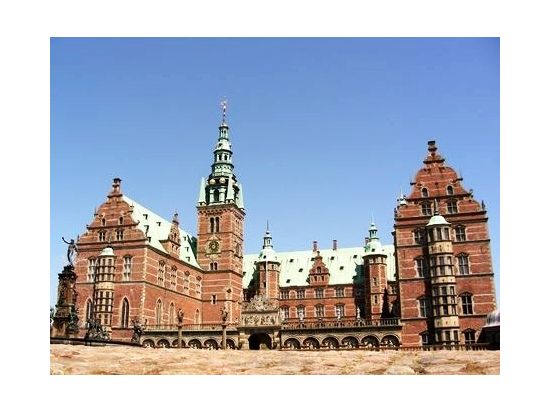 おすすめガイド ウィンザー庸子さんがご案内 フレデリクスボー城とバロック式庭園　半日観光ツアー＜貸切／午前／コペンハーゲン発＞