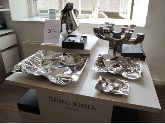 おすすめガイド ウィンザー庸子さんがご案内 ロイヤル・コペンハーゲン＆ジョージ・ジェンセン お買い物ツアー＜貸切／午前／ランチありorなし／コペンハーゲン発＞