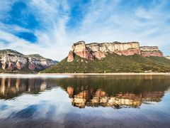 Lake Panta de Sau