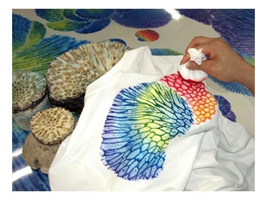 サンゴ染め体験 沖縄ではここだけ！自分だけのアイテムを作ろう＜那覇市＞