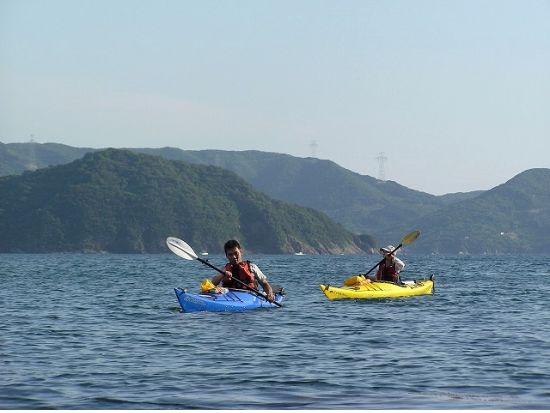 湯浅湾シーカヤック・ツーリング！1名から催行OK 湯浅駅お迎え可＜1日／昼食付き／温泉入浴付き／和歌山＞by アイランドストリーム