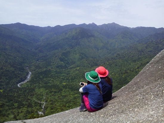 屋久島ネイチャー太鼓岩1