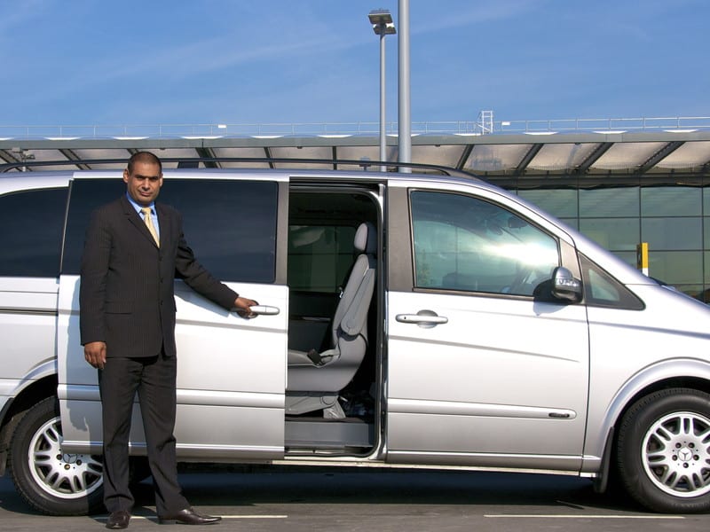 Airport Hotel Transfers Minivan