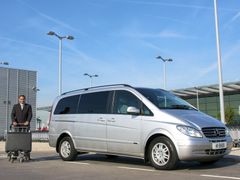 Airport Hotel Transfers Minivan