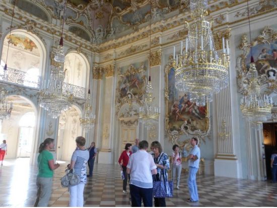 【プライベートツアー】 ニンフェンブルク城とミュンヘン市内ツアー＜半日／ガイド＋車貸切／日本語＞by [みゅう]