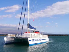 trilogy_boat2