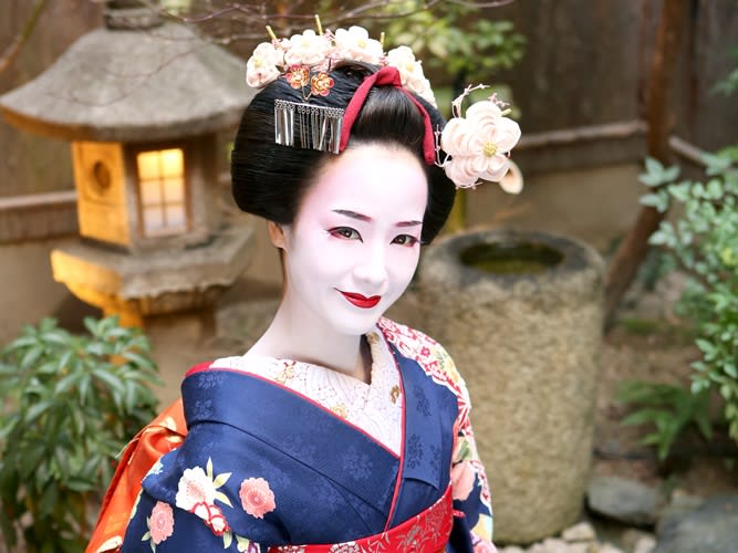 新品 舞妓 芸者 京都 祇園 日本 和装 着物 美人 クール ジャパン ロンT