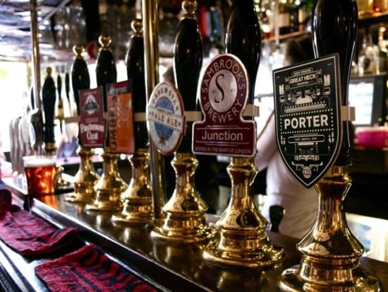 london_english_pub_walk_beer_tasting_england