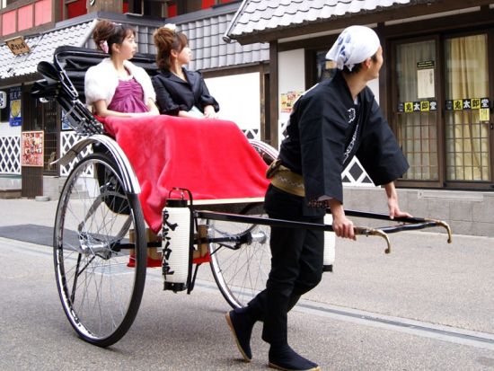 人力車貸切ツアー 短時間30分プラン 待乳山＋墨田公園＋伝法院通り＋スカイツリーなど 選べる王道観光4コース＜ガイド付／浅草発＞by 東京力車