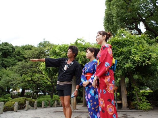 人力車貸切ツアー 90分プラン 遊郭吉原巡り＋パワースポット巡り 浅草近郊まで送迎可＜ガイド付／浅草発＞by 東京力車