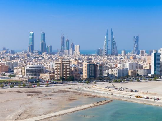 1泊2日バーレーン！ノボテル・アル・ダナ・リゾートまたはウィンダム ガーデン マナマ滞在パッケージ＜プライベート空港往復送迎付き＞