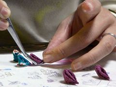 Creating a delicate kanzashi with tweezers