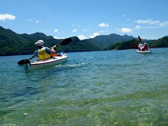 シーカヤック1日ツアー 自然と歴史を満喫！＜3～11月＞ by 対馬エコツアー