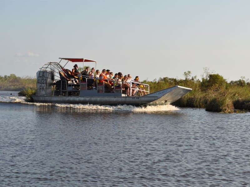 airboat swamp tours of new orleans Jean lafitte swamp & airboat tours