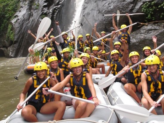 【ラフティング＋本格スパ】大満足の1日！アユン川で約2時間のラフティングの後は、150分の極楽スパ体験＜終日／往復ホテル送迎付／昼食付＞