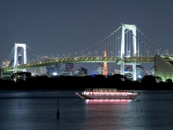 貸切屋形船 お台場周遊コース 本格江戸前料理＆飲み放題付 座敷・テーブル・掘りごたつから選べる座席タイプ カラオケ・大画面モニター完備！＜北品川発＞by三河屋