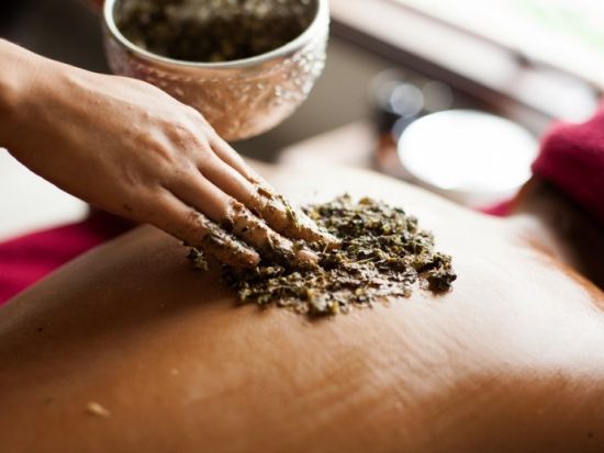 スパ・クメール 「SPA KHMER」 市内から5分の緑に囲まれた隠れ家ガーデンスパ＜シェムリアップ発＞