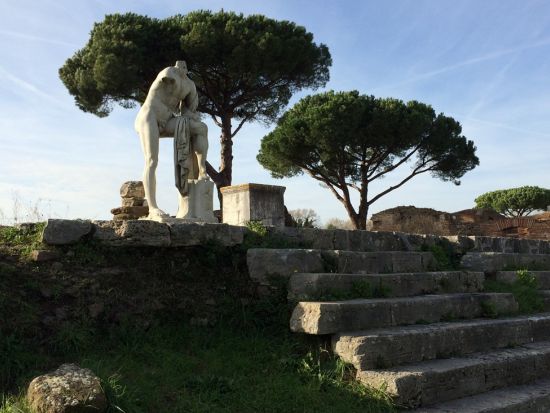 古代都市オスティア・アンティカ遺跡半日観光 プライベートツアー！＜貸切／日本語アシスタント／午前or午後＞by[みゅう]