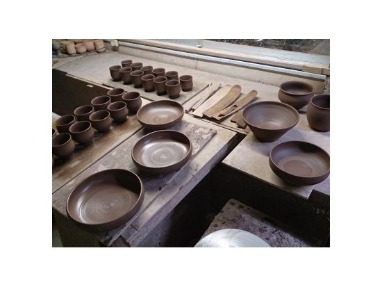 手びねり陶芸体験　旅の思い出に自分専用の陶器作りに挑戦 小さなお子様も参加可能！＜1時間～／月夜野焼 祐太郎窯／みなかみ＞