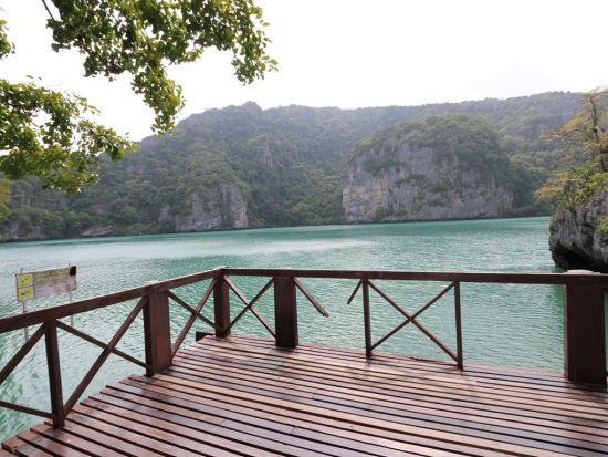 【サムイ発】アントン・ナショナル・マリンパーク☆珍しい地形の島々やシュノーケリングとカヤッキングを楽しむ！＜終日／ホテル送迎付／日本語ガイド選択可／昼食付＞