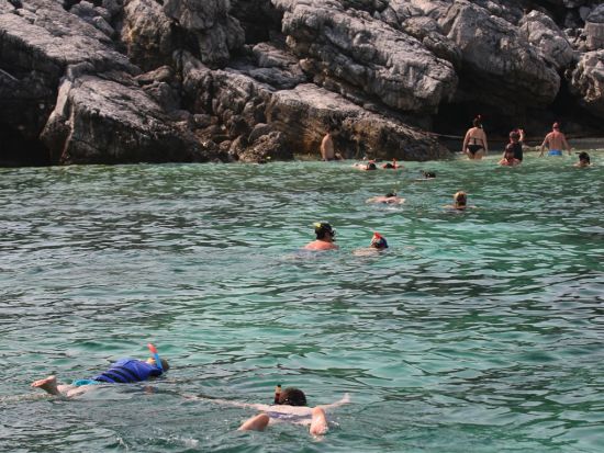 【サムイ発】アントン・ナショナル・マリンパーク☆珍しい地形の島々やシュノーケリングとカヤッキングを楽しむ！＜終日／ホテル送迎付／日本語ガイド選択可／昼食付＞