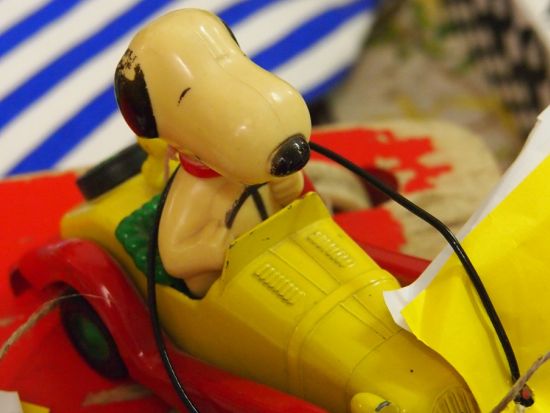 蚤の市巡りツアー 穴場のヴィンテージショップへ！＜日本語ガイド／昼食付／ヘルシンキ発＞